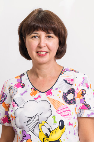Dr. Irina Velcea