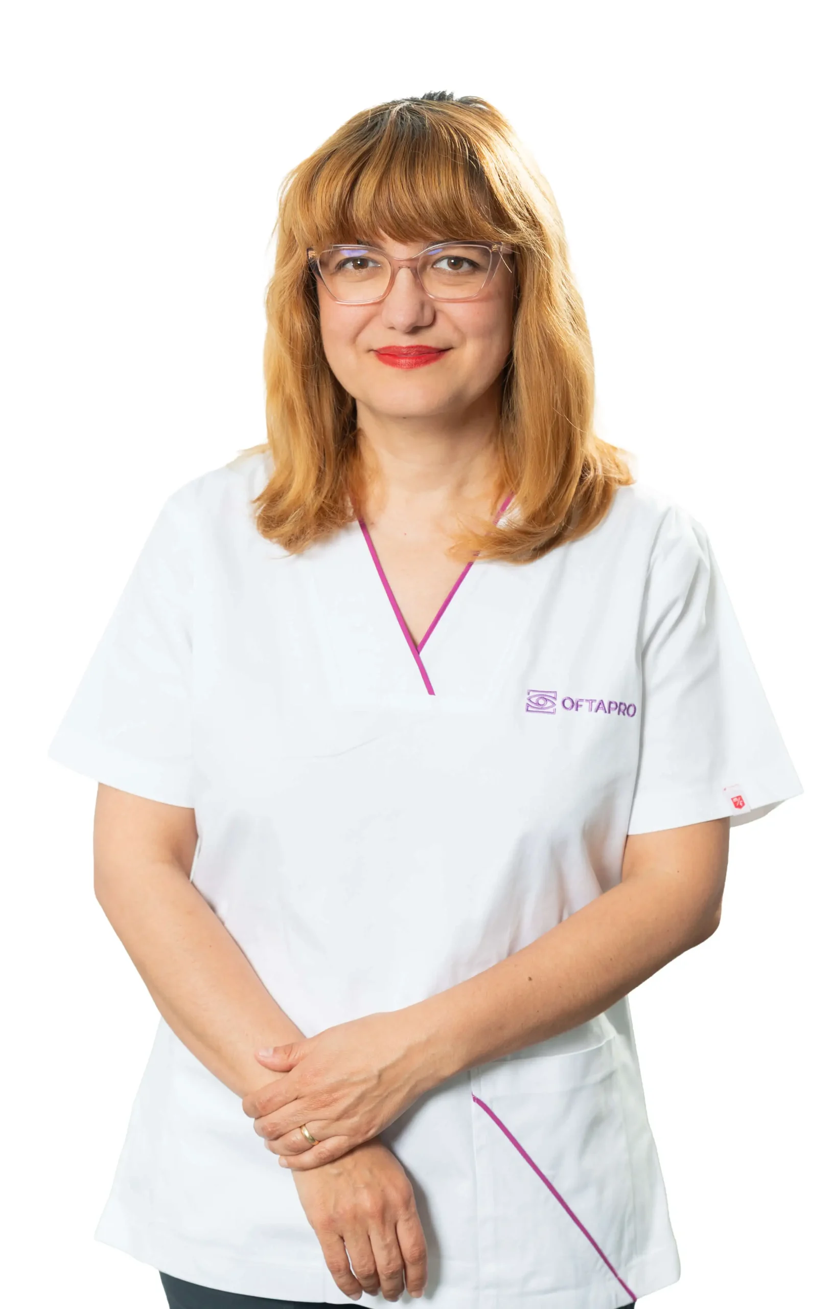 Dr. Oana Andrei este medic primar oftalmolog cu o experienta de peste 12 ani in chirurgia strabismului si oftalmopediatrie.