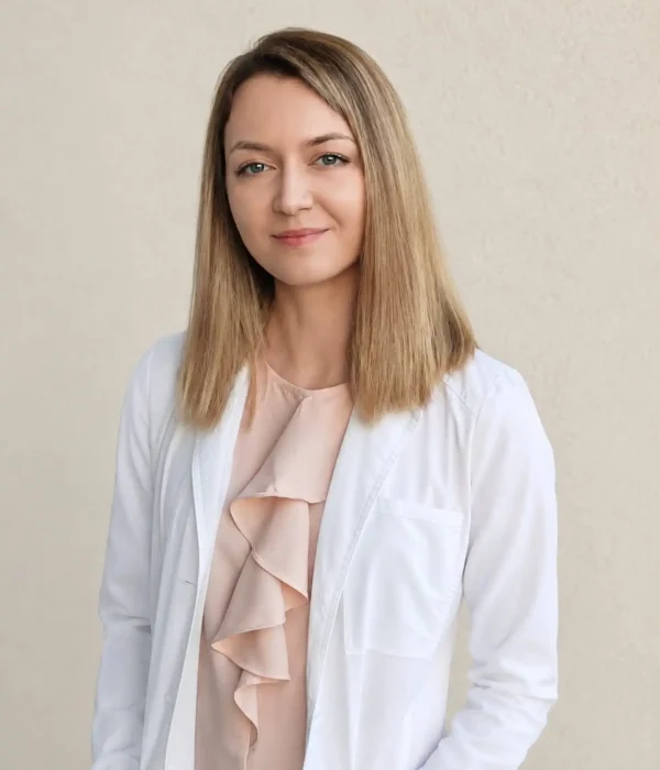 Dr. Filote Livia-Maria - Medic Specialist Oftalmolog